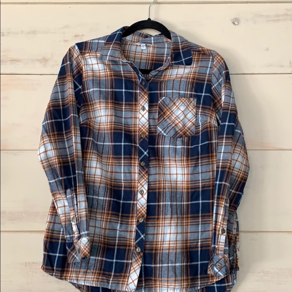 Plaid Button up